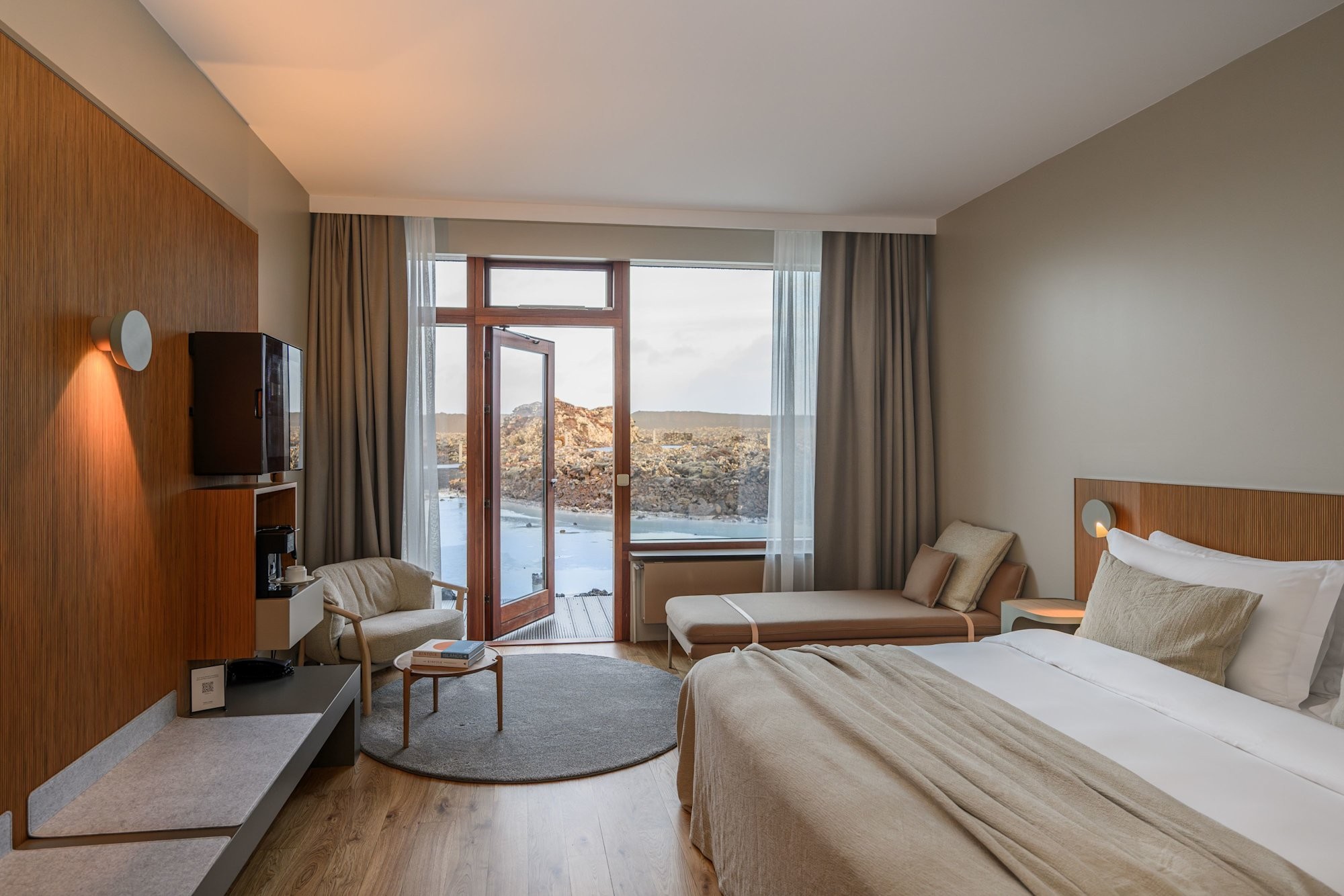 Silica Hotel · Blue Lagoon