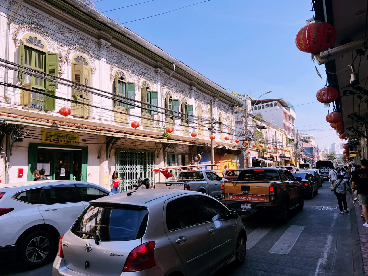 嵩越路传统店屋